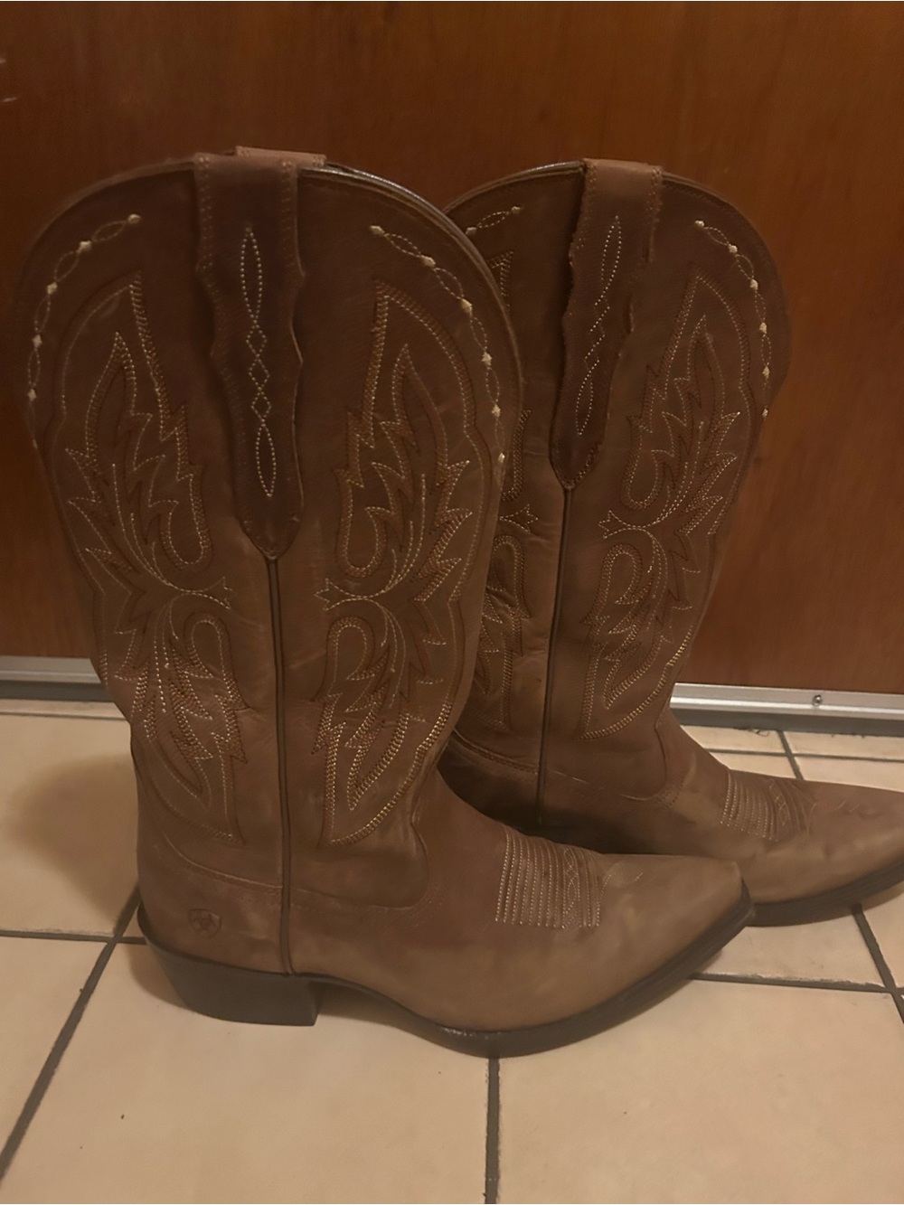 Ariet Brown Western Cowboy Boots m9/w11